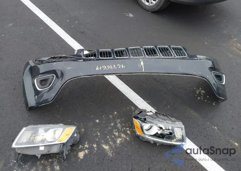 2015 Jeep Grand Cherokee Limited z USA, uszkodzony, nr VIN 1C4RJFBG0FC899242